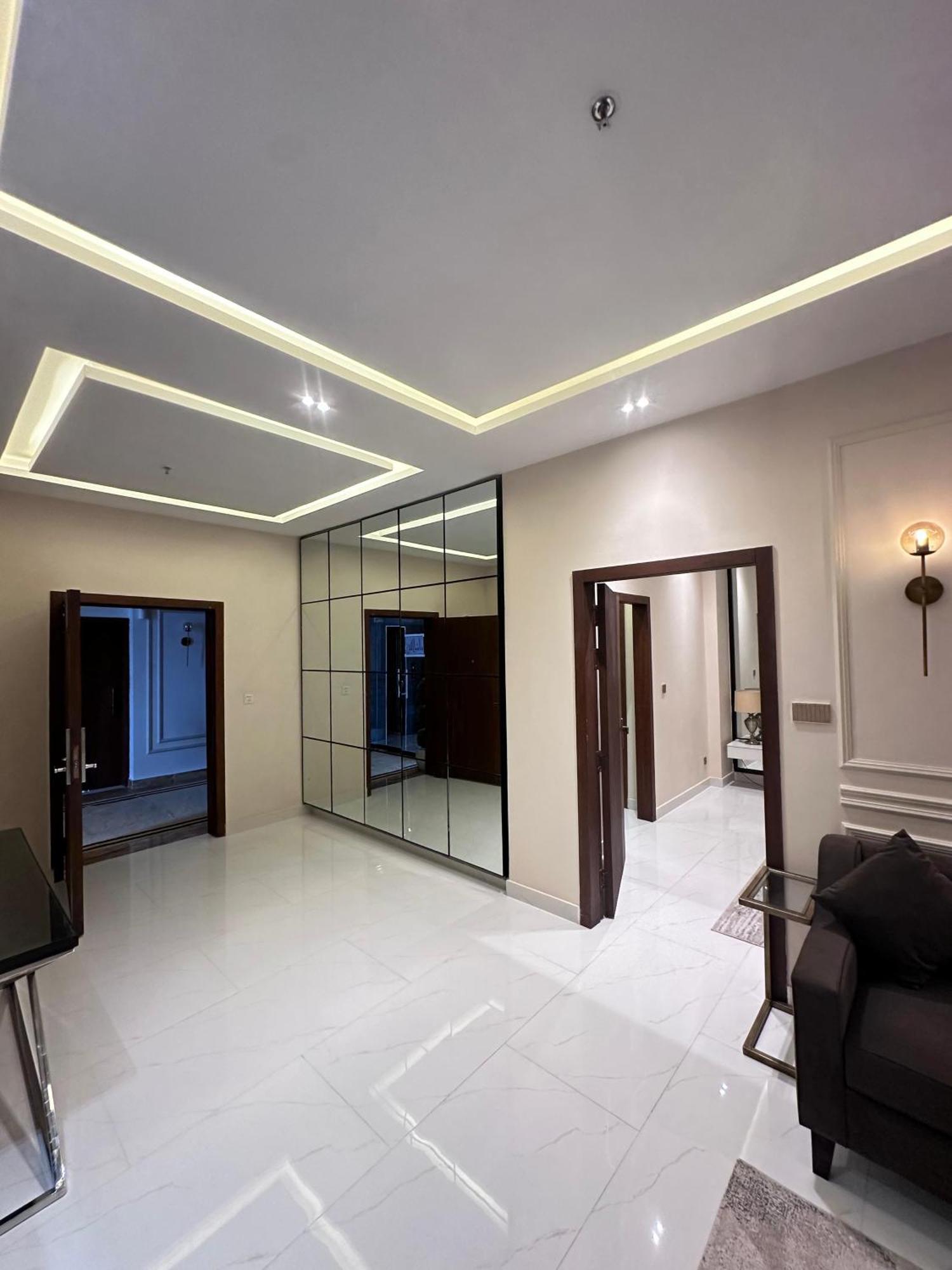 Pavilion Suites - Premium Aparthotel In Bahria Town Rawalpindi Esterno foto
