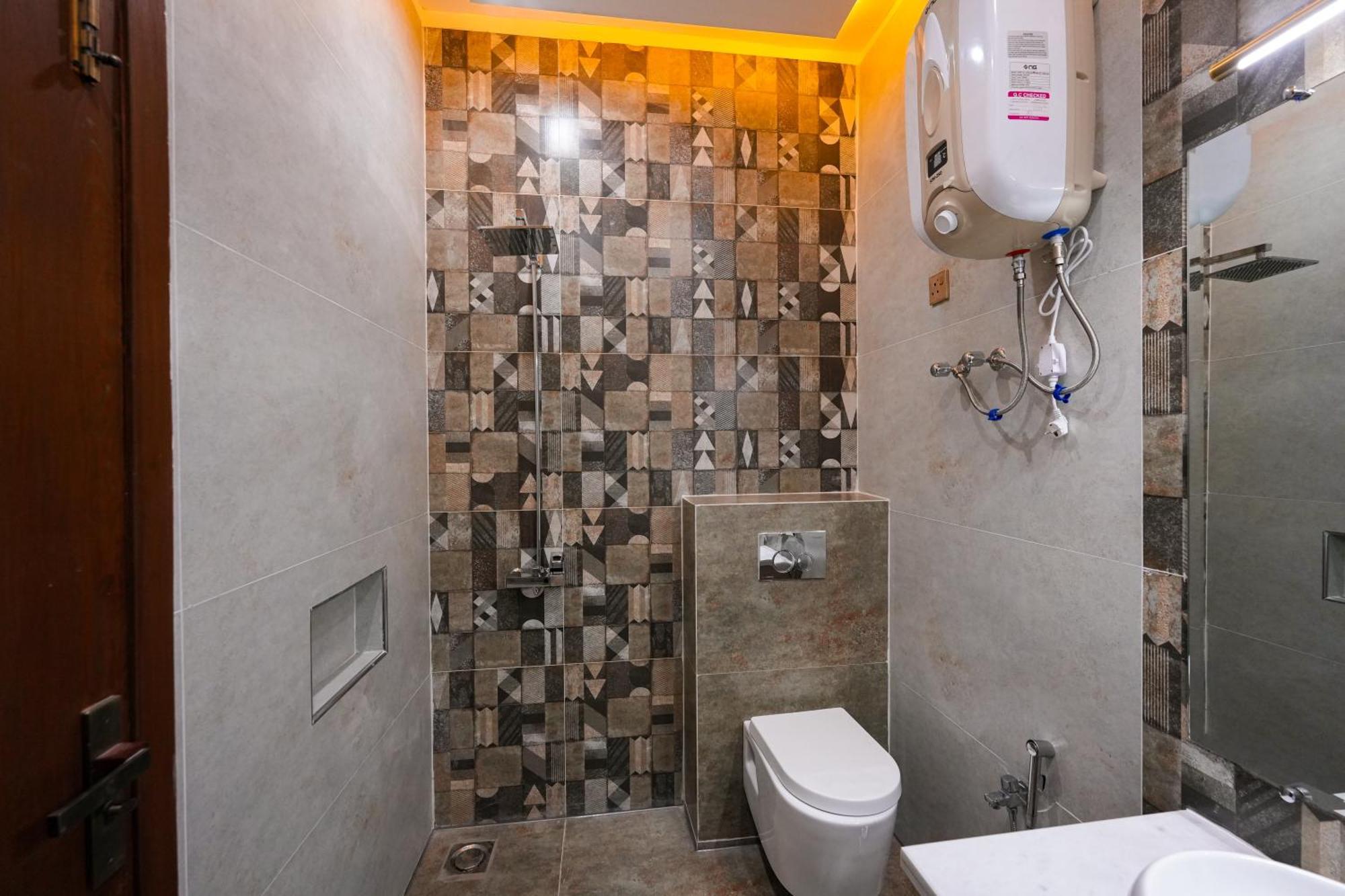 Pavilion Suites - Premium Aparthotel In Bahria Town Rawalpindi Esterno foto