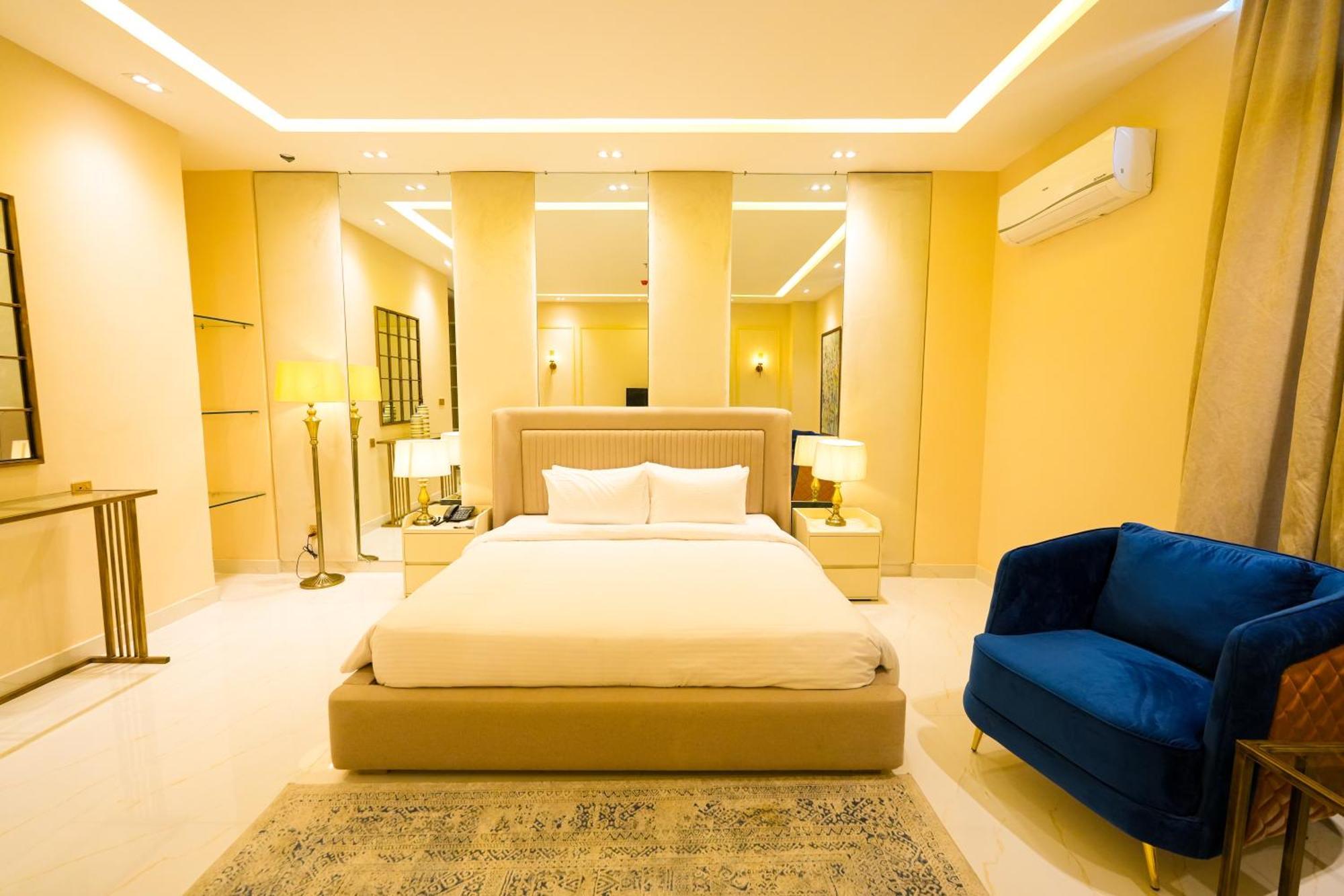 Pavilion Suites - Premium Aparthotel In Bahria Town Rawalpindi Esterno foto