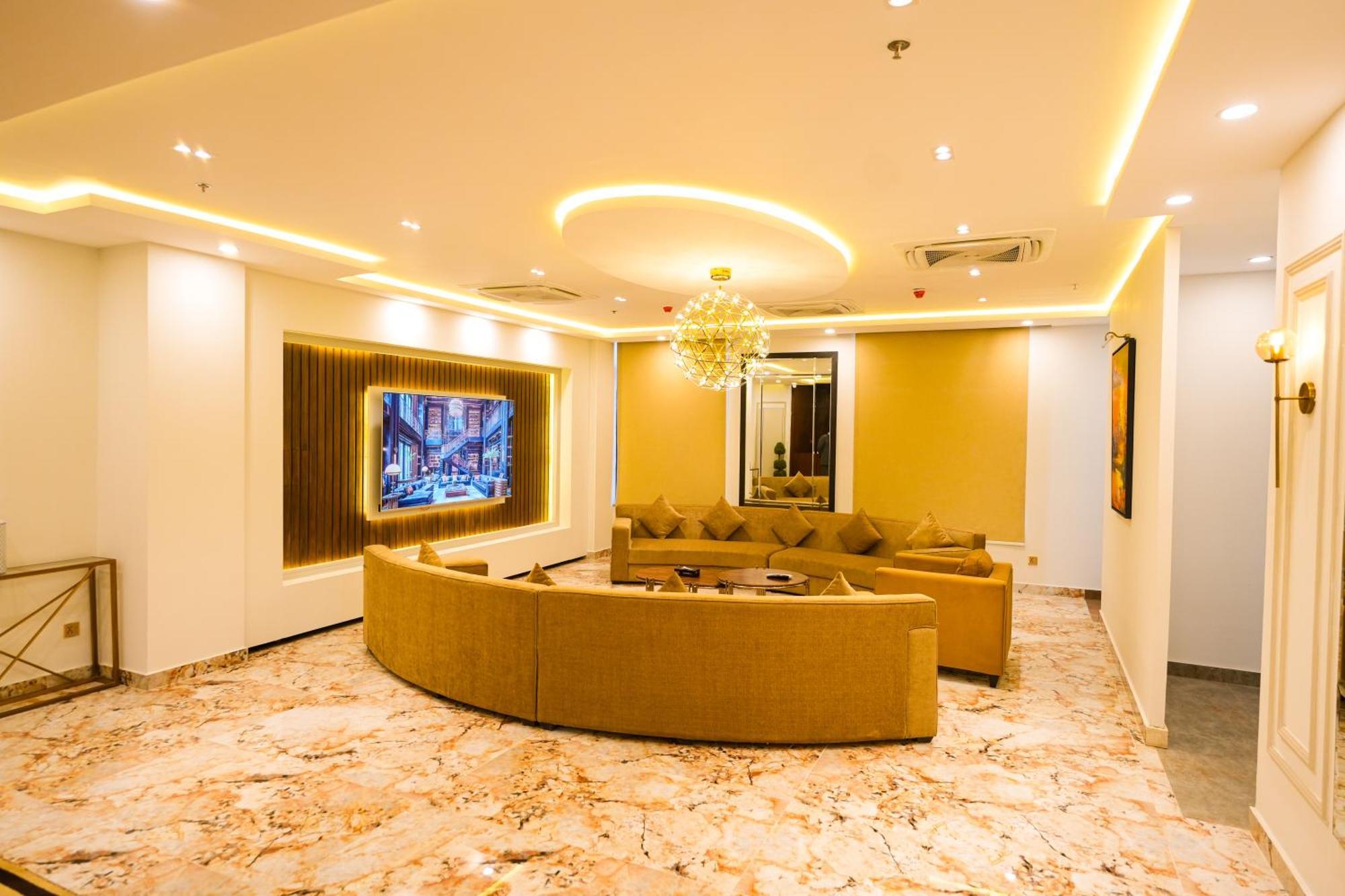 Pavilion Suites - Premium Aparthotel In Bahria Town Rawalpindi Esterno foto