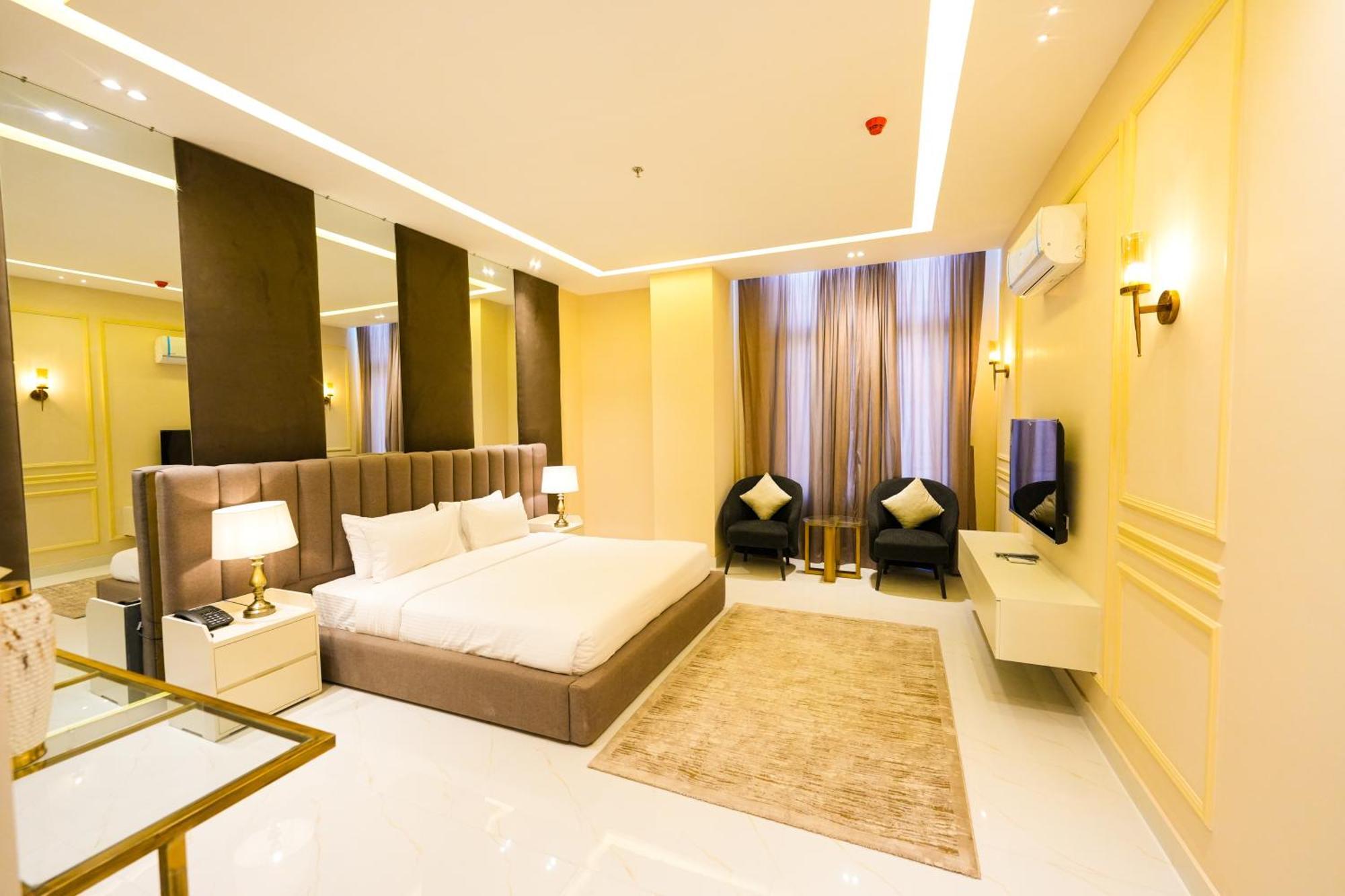 Pavilion Suites - Premium Aparthotel In Bahria Town Rawalpindi Esterno foto