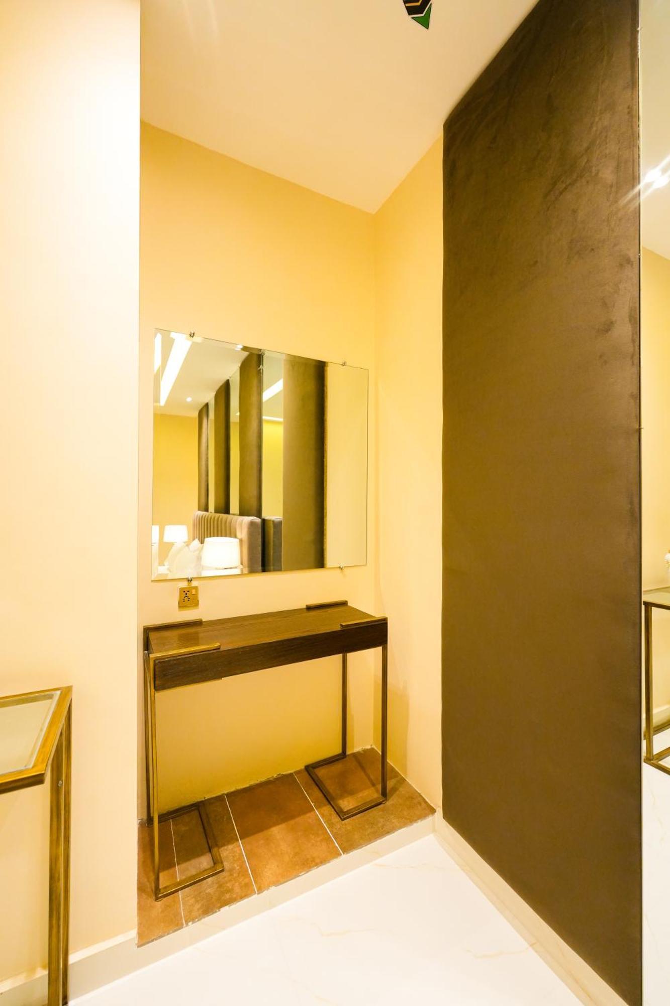 Pavilion Suites - Premium Aparthotel In Bahria Town Rawalpindi Esterno foto