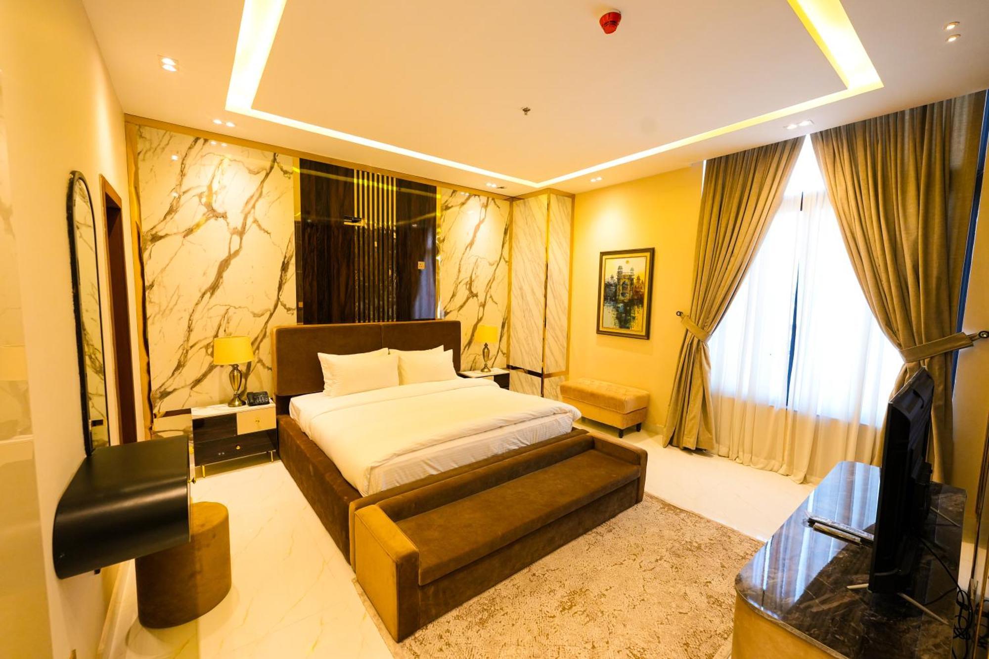 Pavilion Suites - Premium Aparthotel In Bahria Town Rawalpindi Esterno foto